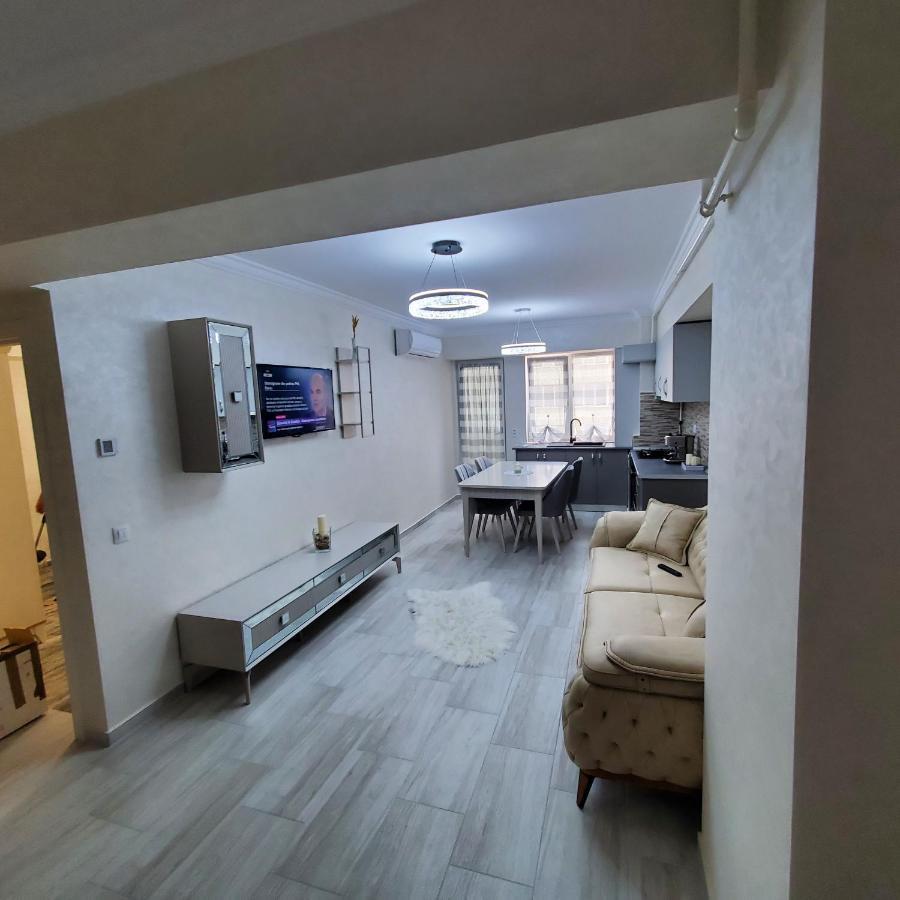 Luxury Apartament Bacovia Bacău Zewnętrze zdjęcie